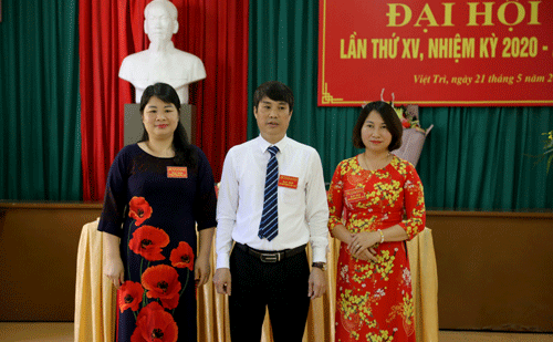 BCH khóa mới ra mắt Đại hội - Ảnh: Nguyễn Tân