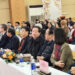 Con đường duy nhất là đi trên trang viết